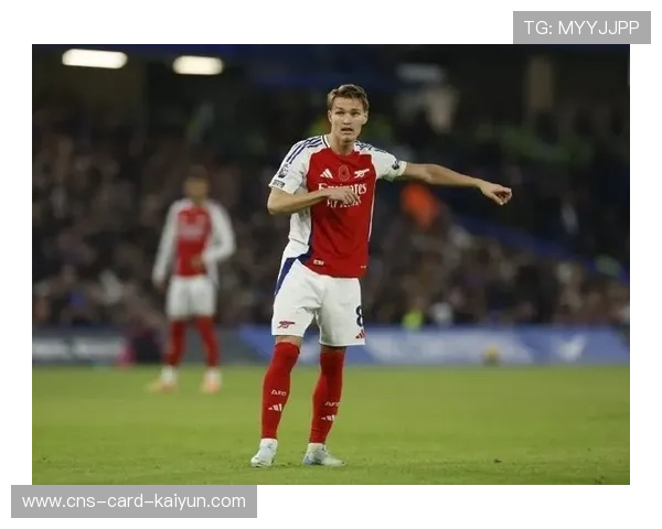 阿森纳厄德高小范围控球如艺术般流畅